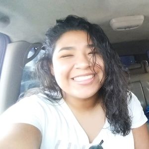 Meet your Posher, Kasey